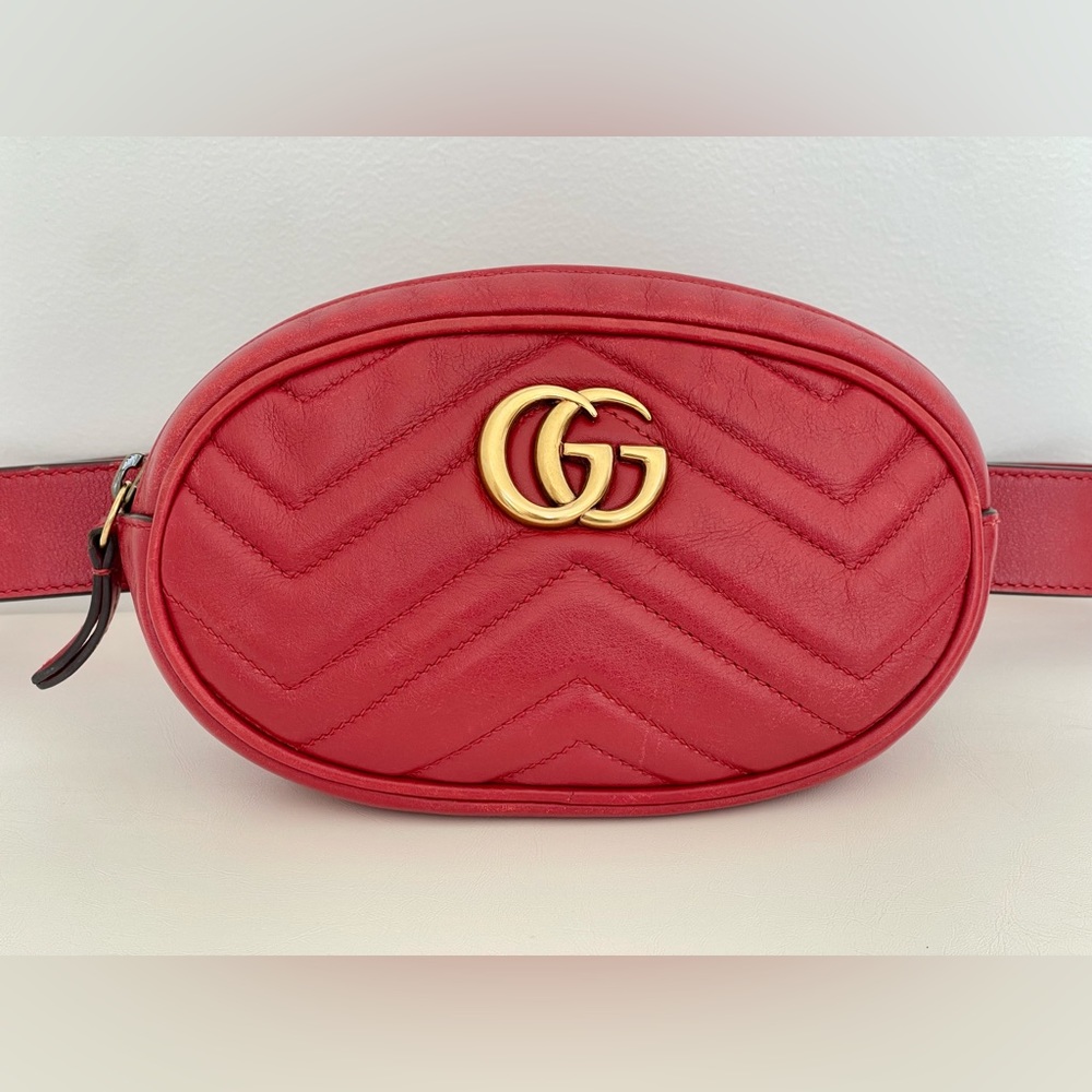 Gucci Matelassé Marmont Belt Bag 75/30 in Red